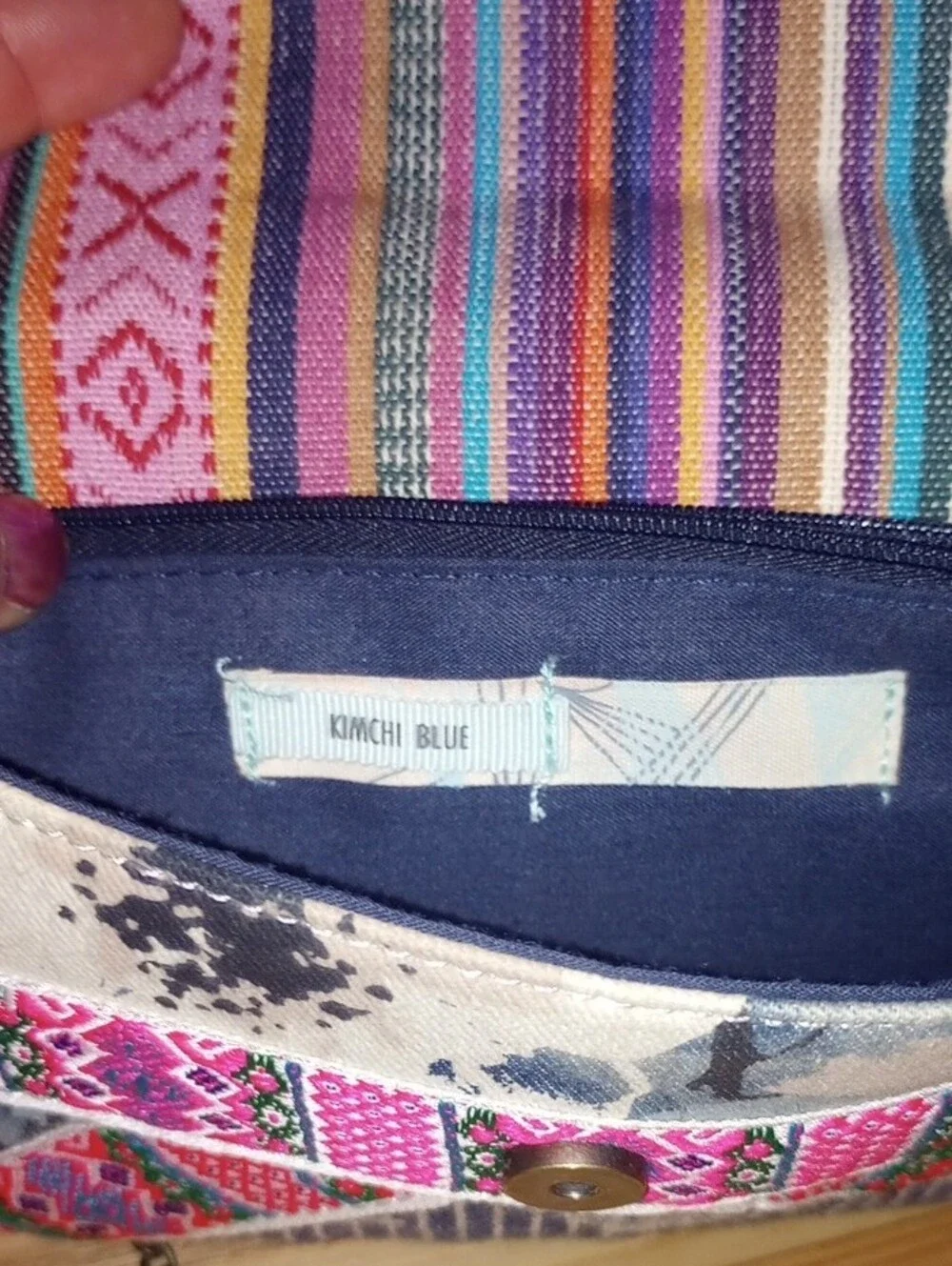 kimchi Multicolor Stripe & Embroidered Crossbody Clutch - Picture 3 of 5